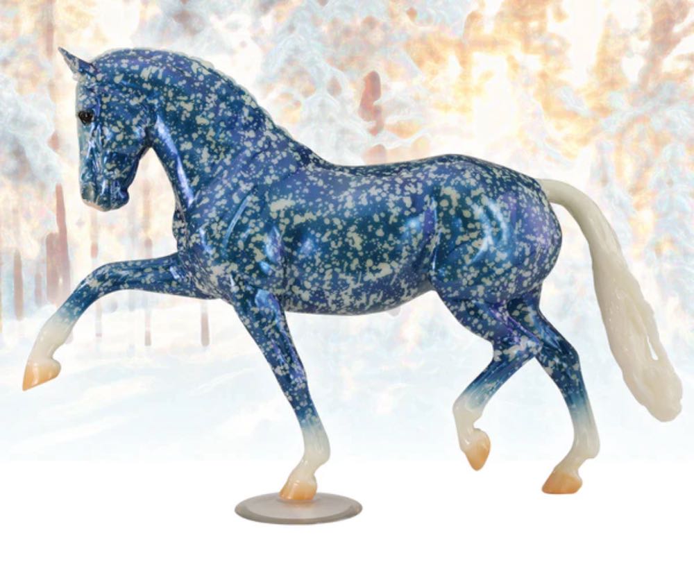 Vail - Breyer (Totilas) action figure collectible - Main Image 2