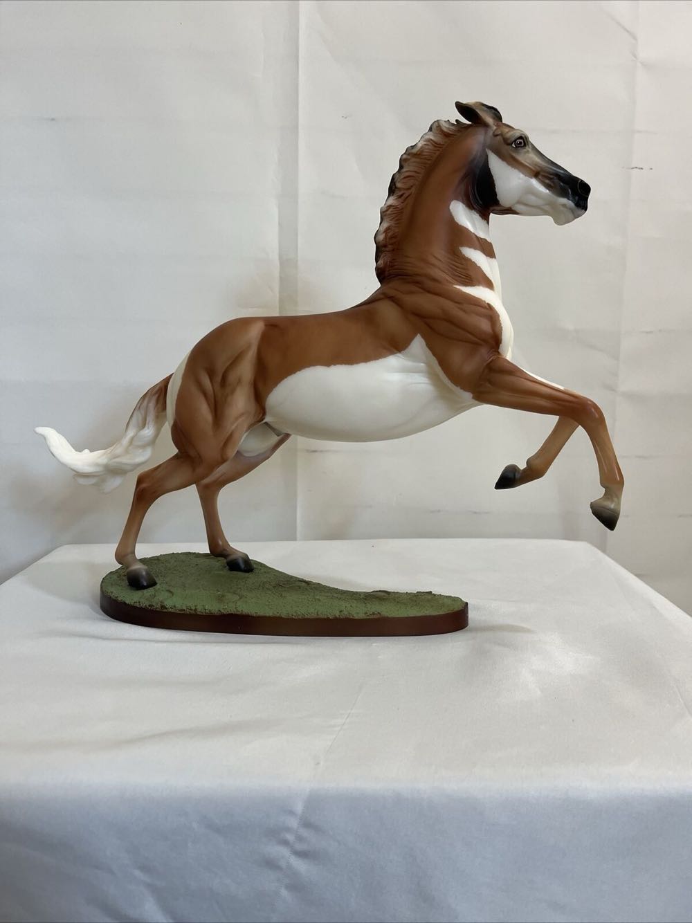 Yellowstone - Breyer (Gaming Stock Horse) action figure collectible - Main Image 2