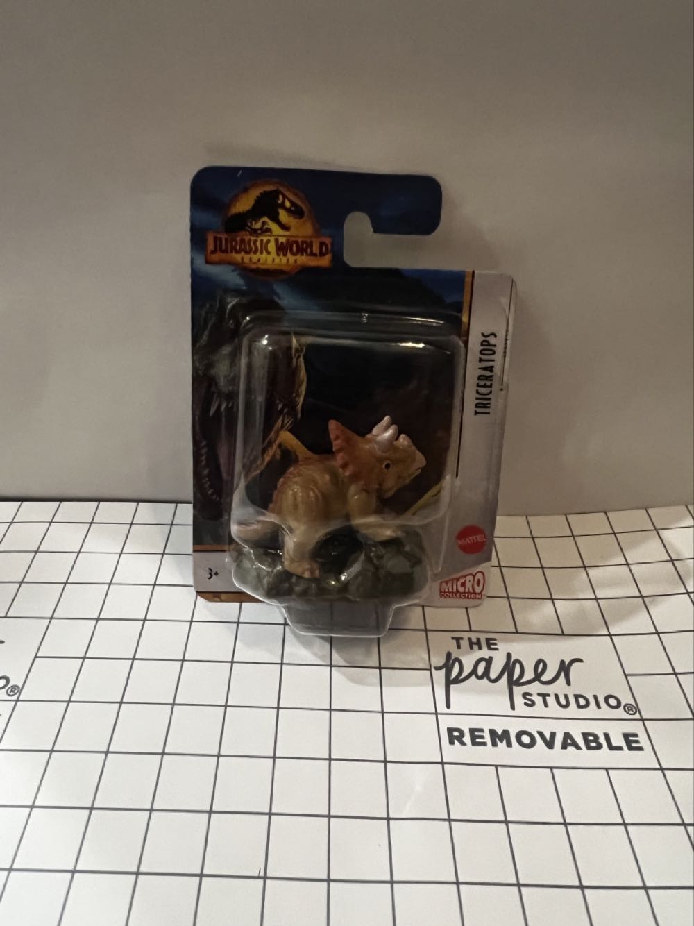 Triceratops Micro Collection - Mattel (Jurassic World) action figure collectible - Main Image 3