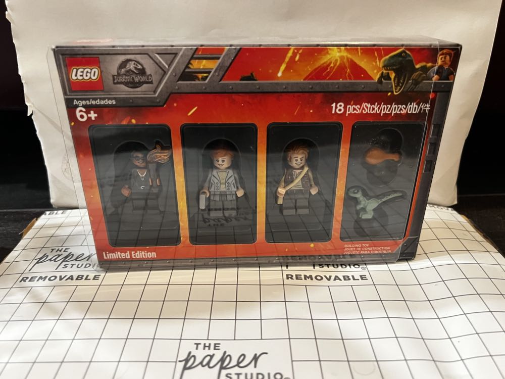 Hot Fuzz Danny Butterman Vinyl Idolz Figure