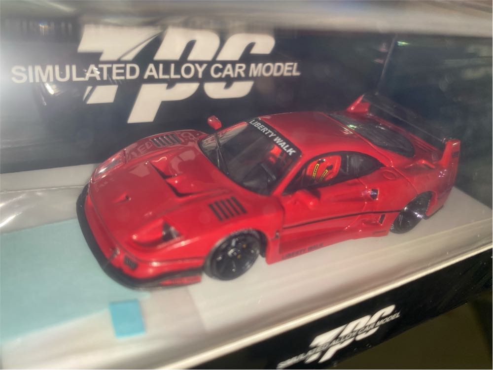 Ferrari F40 - TPC (LBWK) action figure collectible - Main Image 3