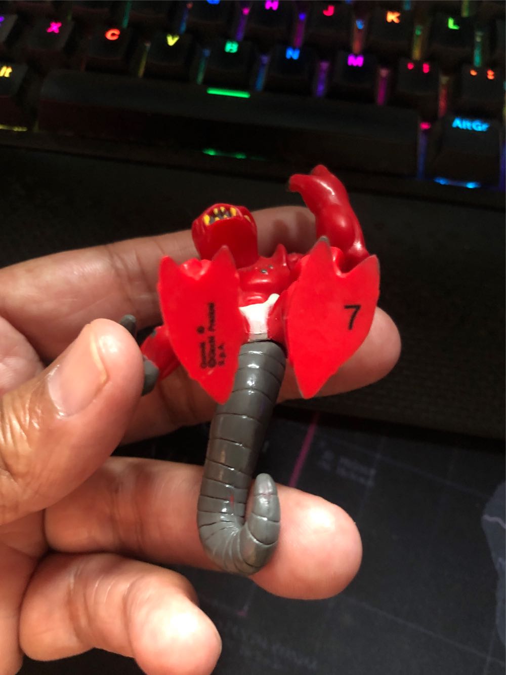 Magmion - El Señor Del Mal - Gormiti (Rojo) action figure collectible - Main Image 3