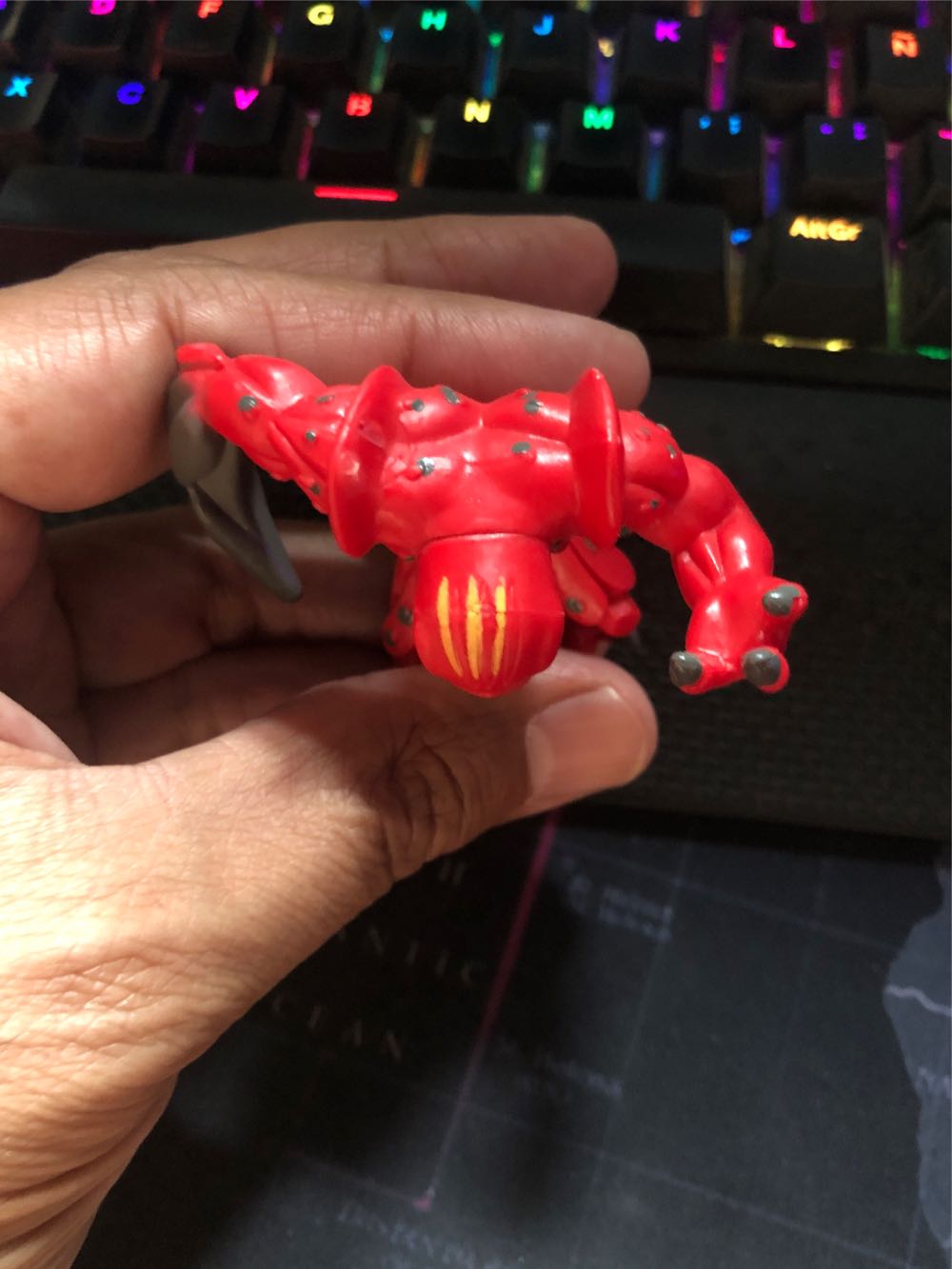 Magmion - El Señor Del Mal - Gormiti (Rojo) action figure collectible - Main Image 4