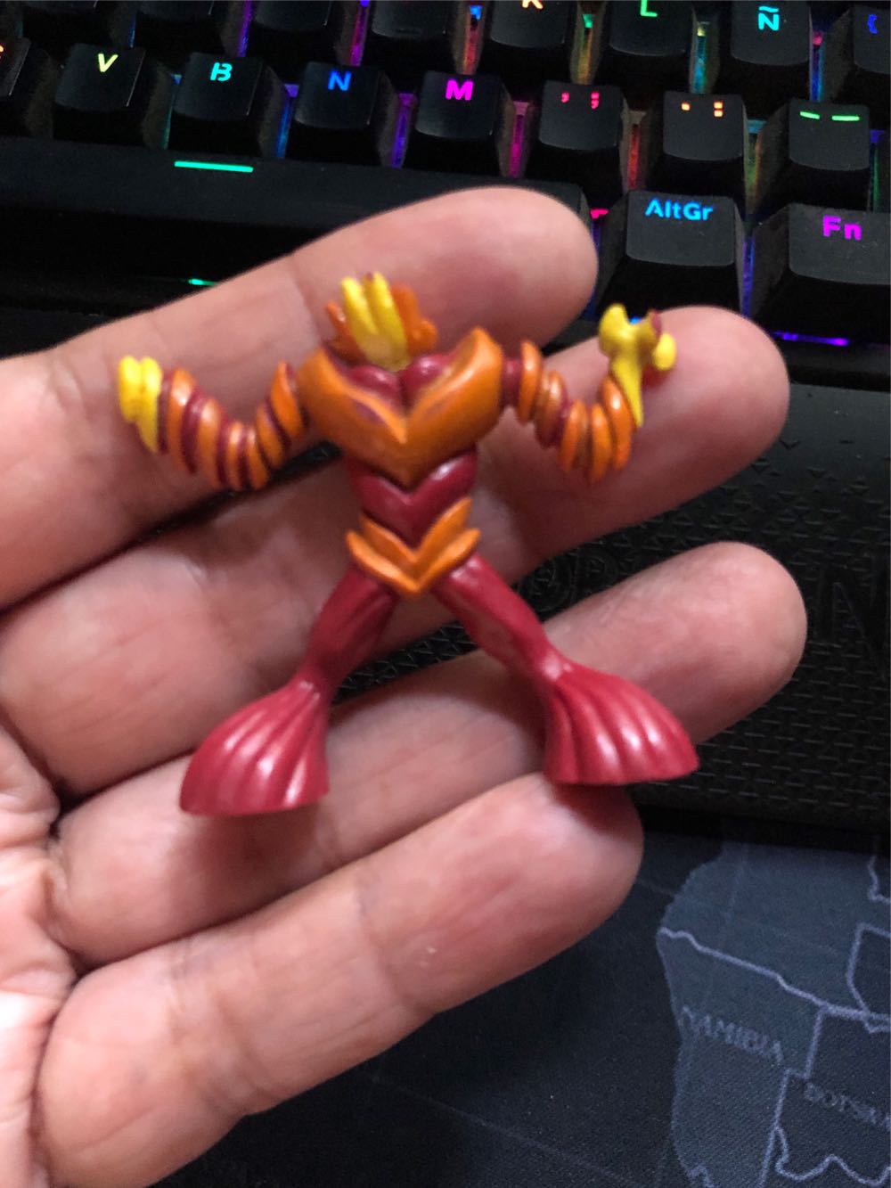 Pesadilla De Fuego - Gormiti (Rojo) action figure collectible - Main Image 2