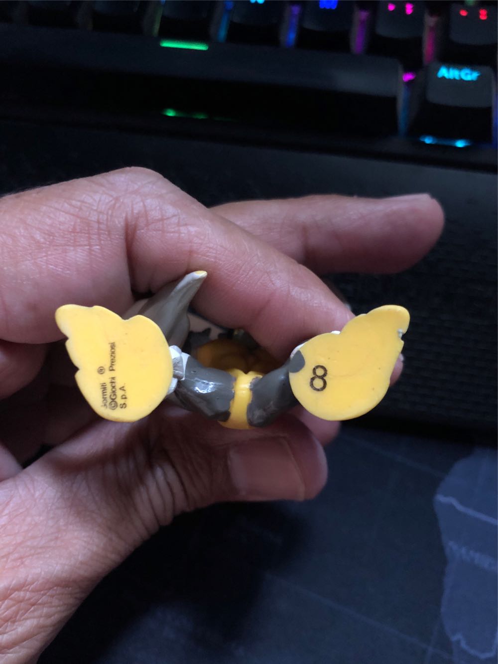 Estalactita - El Impredesible - Gormiti (Gris) action figure collectible - Main Image 3