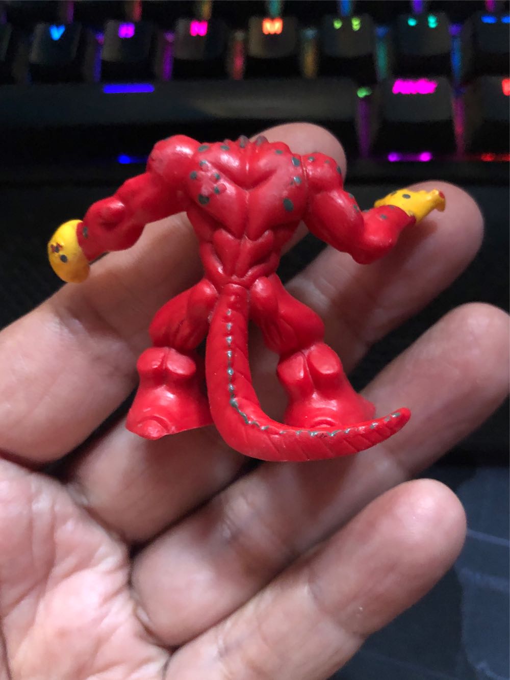 Electricon - Gormiti (Rojo) action figure collectible - Main Image 2