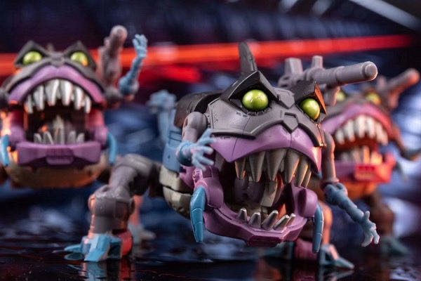 XM Toys XM-01 Shark Monsters(Sharkticons) - XM Toys (G1) action figure collectible - Main Image 4