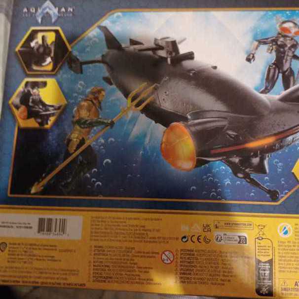 DCP Dc Comics Aquaman Vs Black Manta With Manta Sub - Spinmaster (DC) action figure collectible [Barcode 778988348949] - Main Image 2