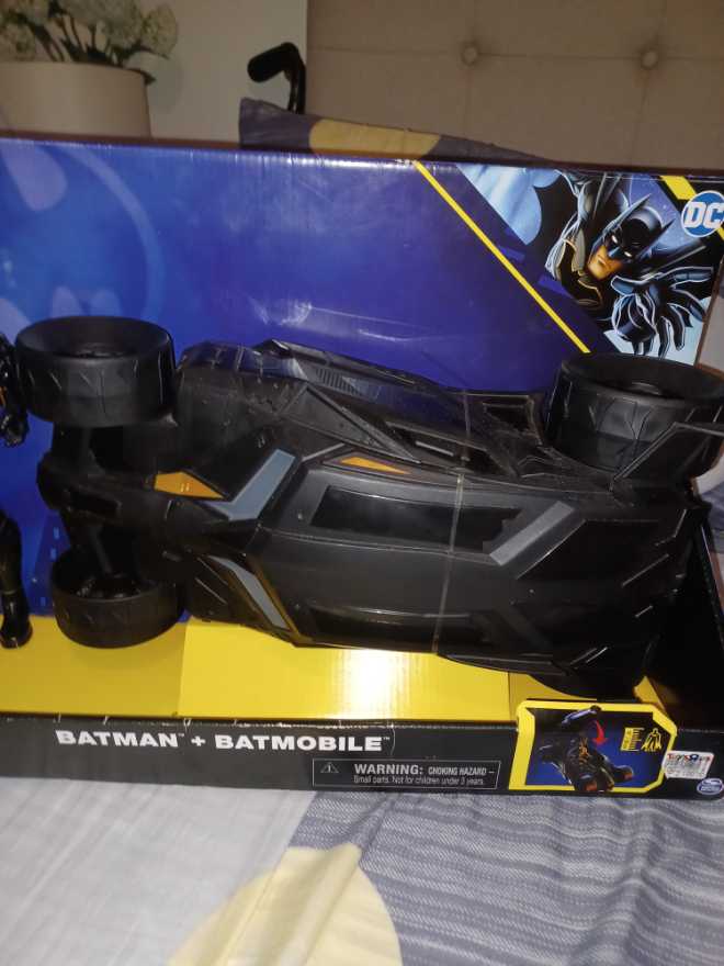 Dc Comics Batman Batmobile Pack Batman 30 Cm Batmobile Vehicle And 30 Cm Articulated Figure – Children’s Toy 4 Years And Above  action figure collectible [Barcode 778988342152] - Main Image 4
