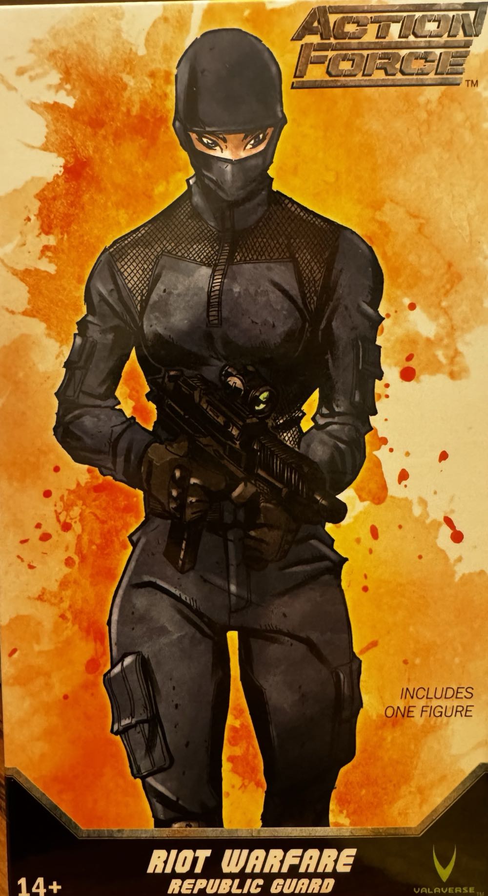 Valaverse Riot Warfare Republic Guard (Female)  action figure collectible [Barcode 796520475991] - Main Image 2