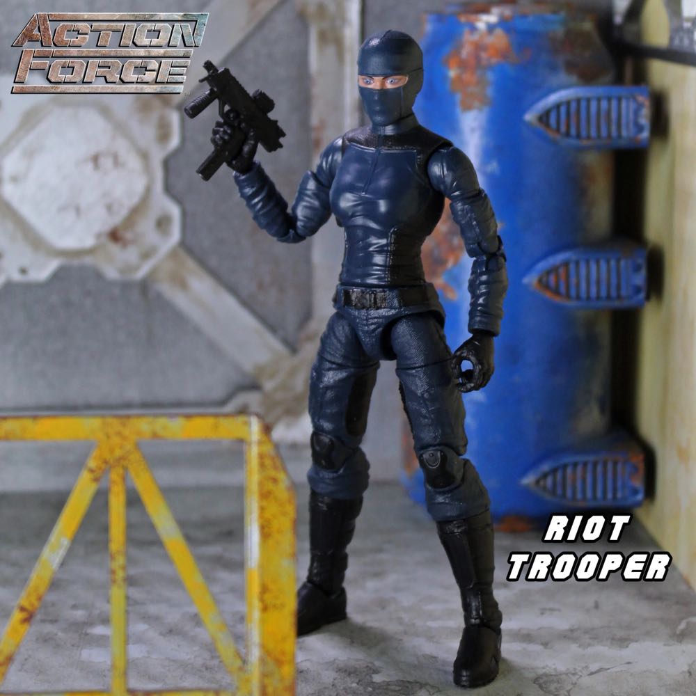 Valaverse Riot Warfare Republic Guard (Female)  action figure collectible [Barcode 796520475991] - Main Image 3