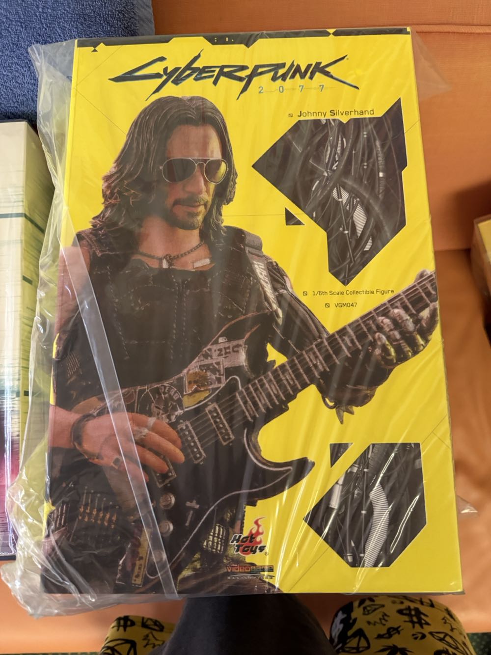 Cyberpunk 2077 Hot Toys Johnny Silverhand VGM47 - Hot Toys / Side Show (Cyberpunk 2077) action figure collectible [Barcode 4895228607140] - Main Image 2