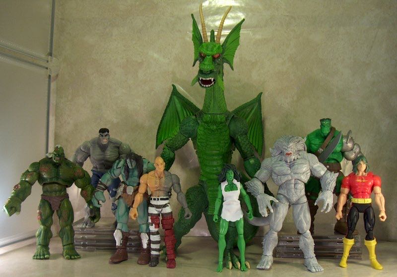 Marvel 8” Figure - Hulk - Hasbro (Avengers) action figure collectible [Barcode 5010993948369] - Main Image 3