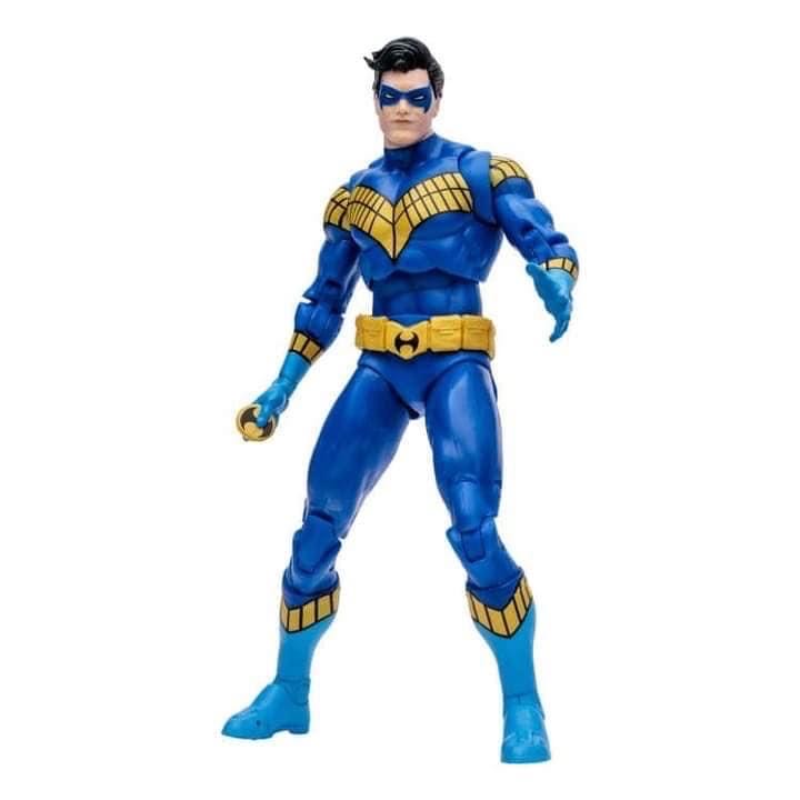 Nightwing (Classic) - MacFarlane Toys (DC Multiverse) action figure collectible - Main Image 4