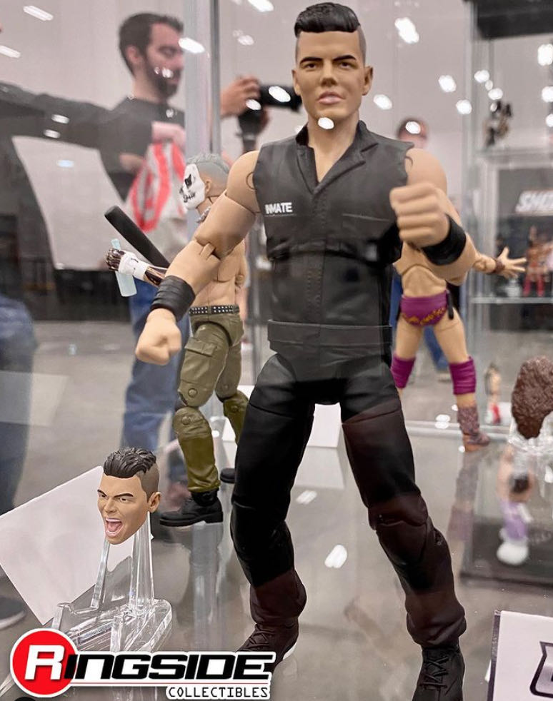 Sammy Guevara - City - Civilians (Thug) action figure collectible [Barcode 191726431350] - Main Image 3