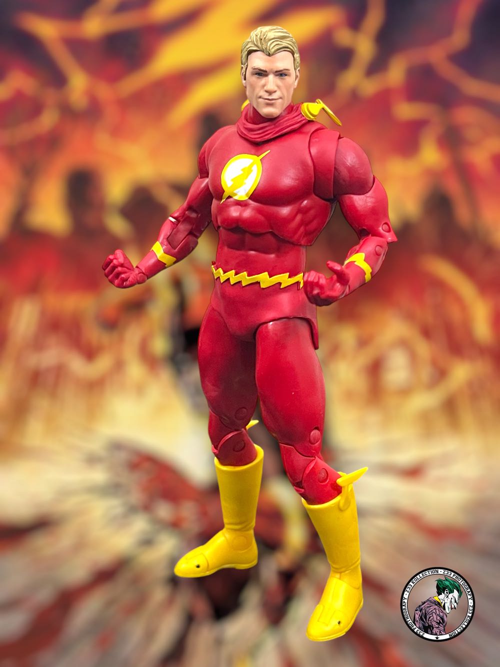 DC Multiverse (CTB12x03) The Flash - McFarlane Toys (The Flash: Flashpoint) action figure collectible - Main Image 3
