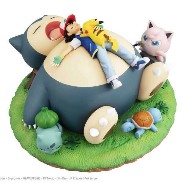 Snorlax  (Pokémon) action figure collectible - Main Image 1