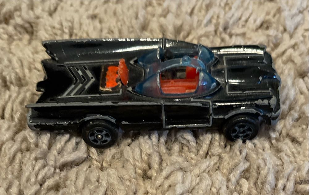 Batmobile - Corgi action figure collectible - Main Image 2