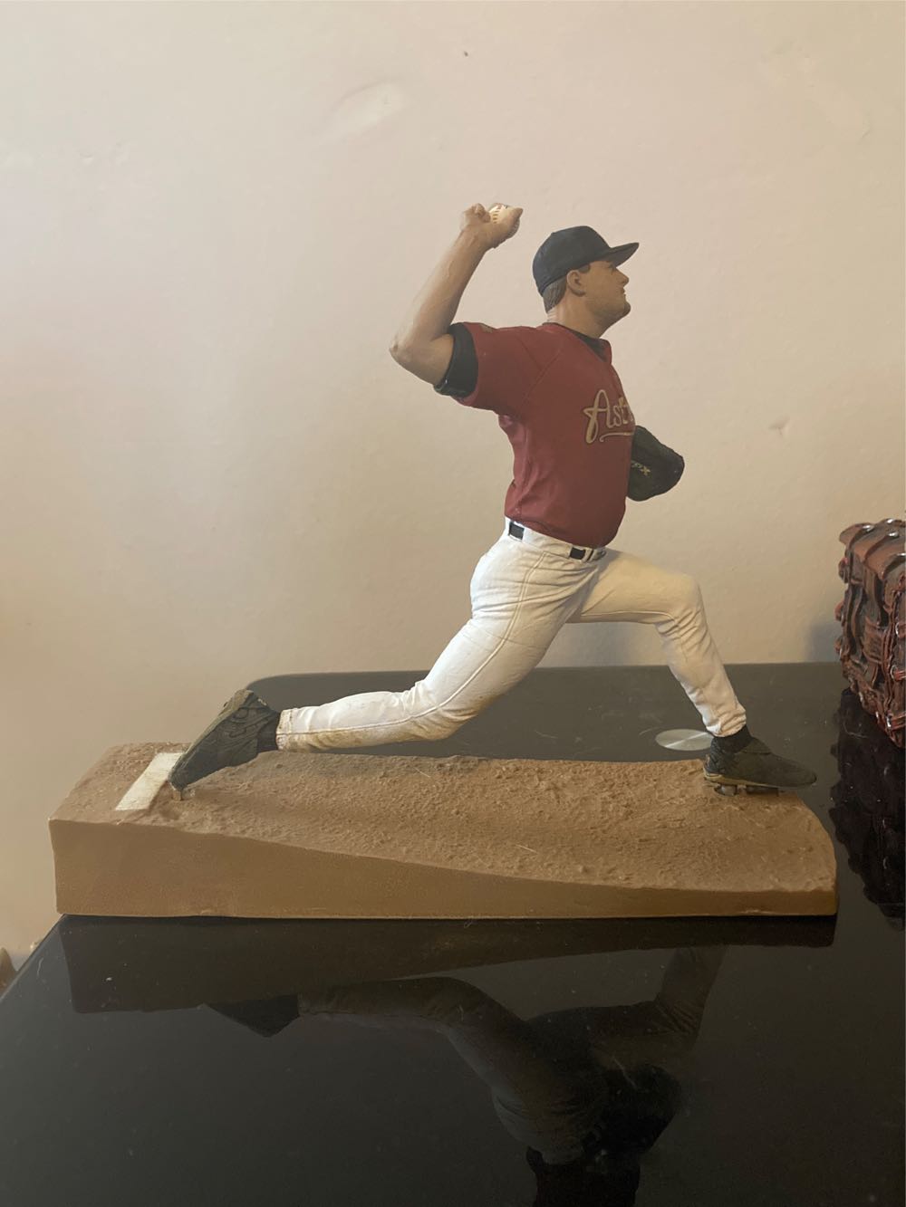 Roger Clemens  action figure collectible - Main Image 2