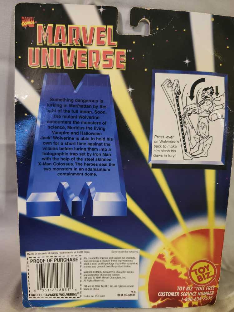 Wolverine - ToyBiz - Marvel action figure collectible [Barcode 035112488316] - Main Image 2