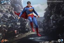 Hot Toys Superman 3 Toy Fair Exclusive 1 Out Of 250 (K) - Hot Toys action figure collectible - Main Image 3
