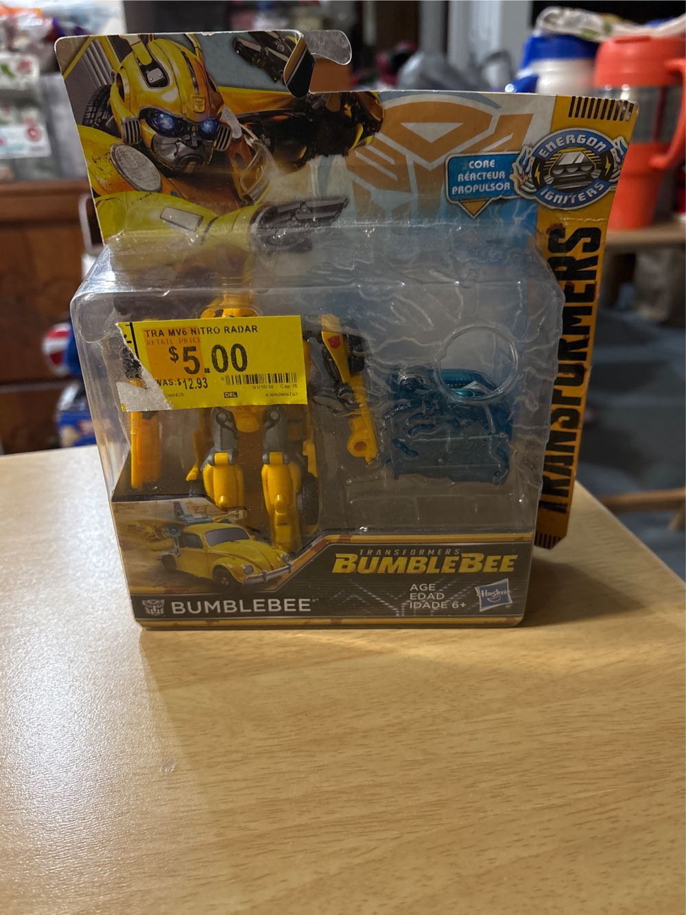 Transformers E2094 Bumblebee Energon Igniters Power Plus Series Bumblebee  (Transformers) action figure collectible [Barcode 630509667970] - Main Image 2