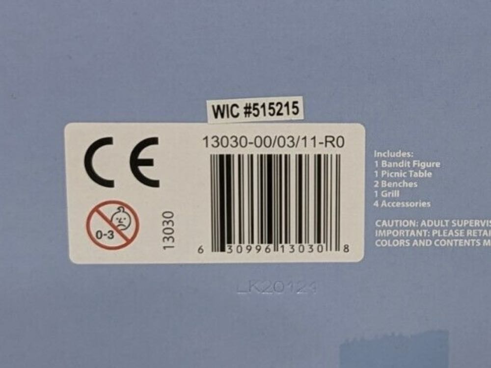 BLUEY: Family Backyard BBQ - Moose Toys (Bluey) action figure collectible [Barcode 630996130308] - Main Image 2