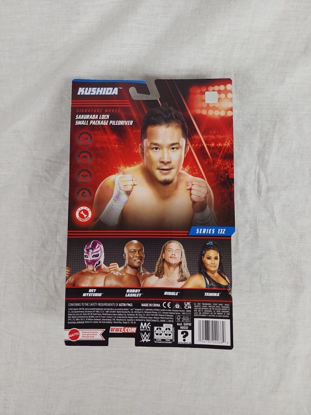 Kushida - Mattel (WWE Basic Series 132) action figure collectible [Barcode 194735020669] - Main Image 2