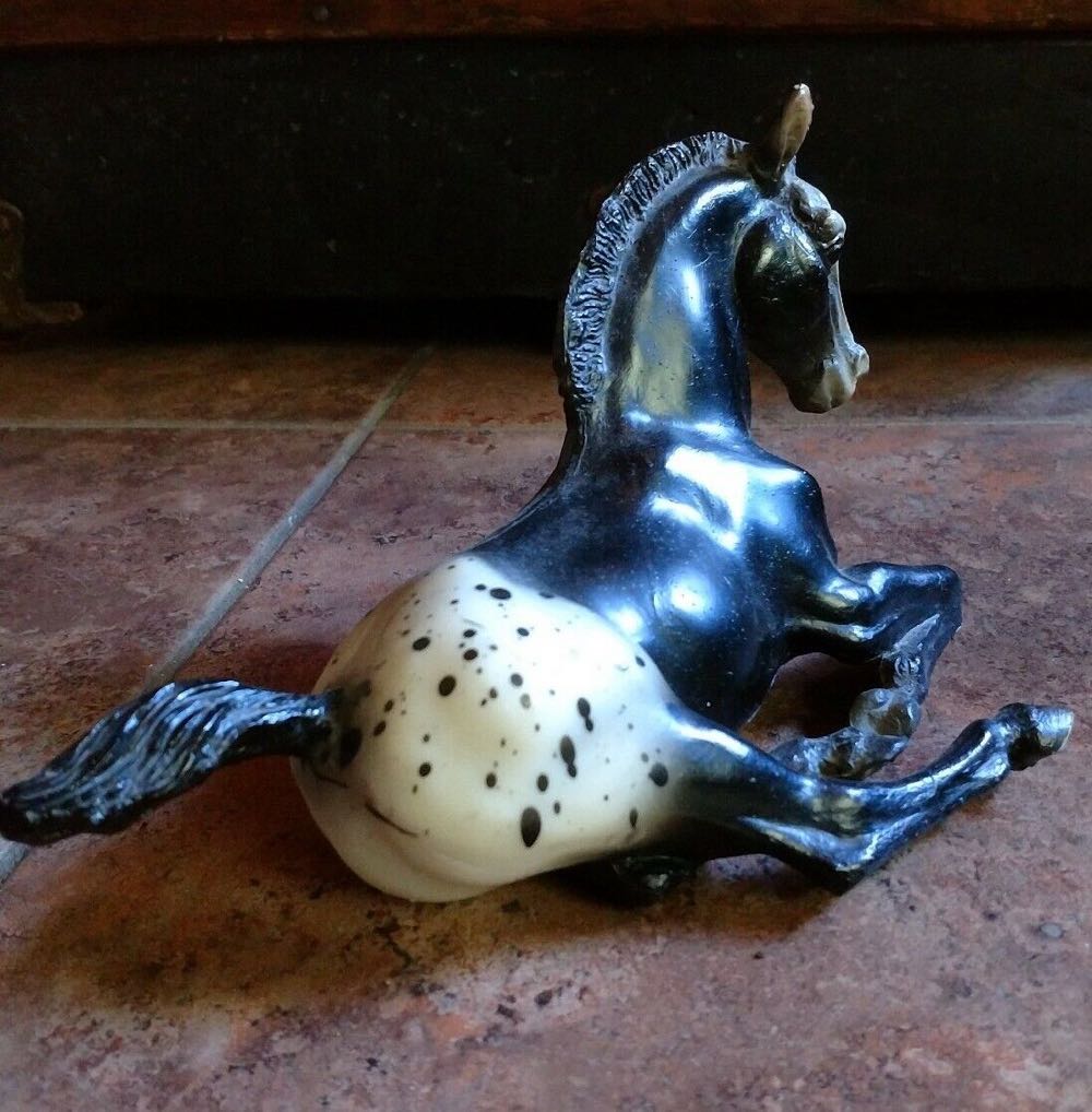 Lying Down Foal - Breyer Horses action figure collectible - Main Image 2