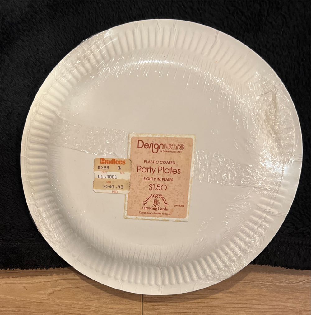 Empire Strikes Back Paper Plates - Designware by drawing board action figure collectible - Main Image 2