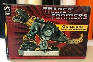 Lloyd Getting Haircut #1041