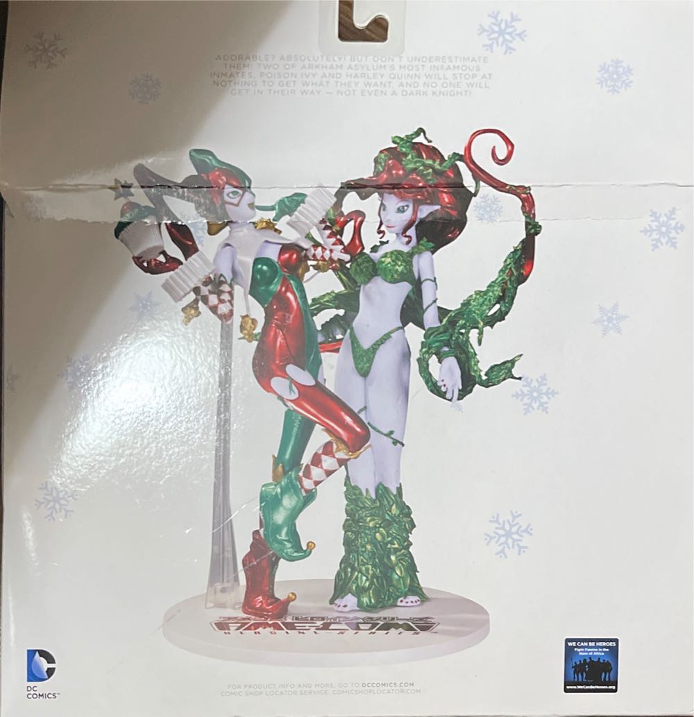 Dc Collectibles Ame-comi: Harley Quinn And Poison Ivy Holiday Pvc Figures 2-pack  action figure collectible [Barcode 761941316673] - Main Image 3
