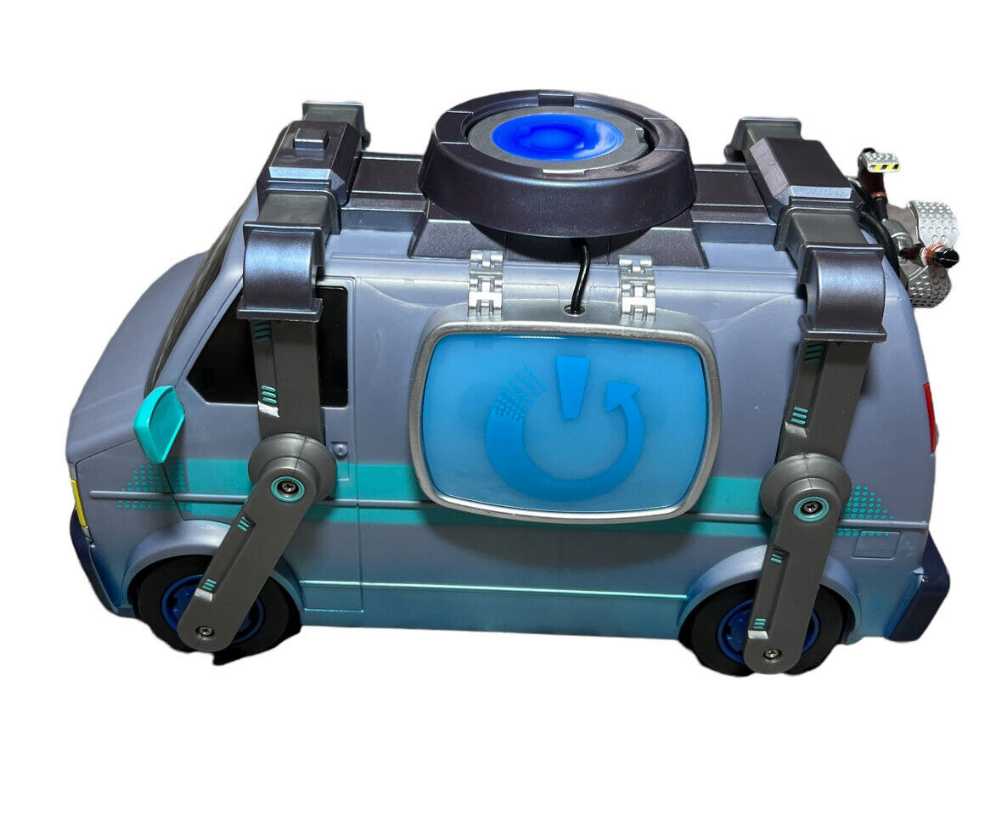 Fortnite Reboot Van Electronic Vehicle With 4-inch Articulated Reboot Recruit Jonesy Figures And Accessory Multi  action figure collectible [Barcode 191726401445] - Main Image 4