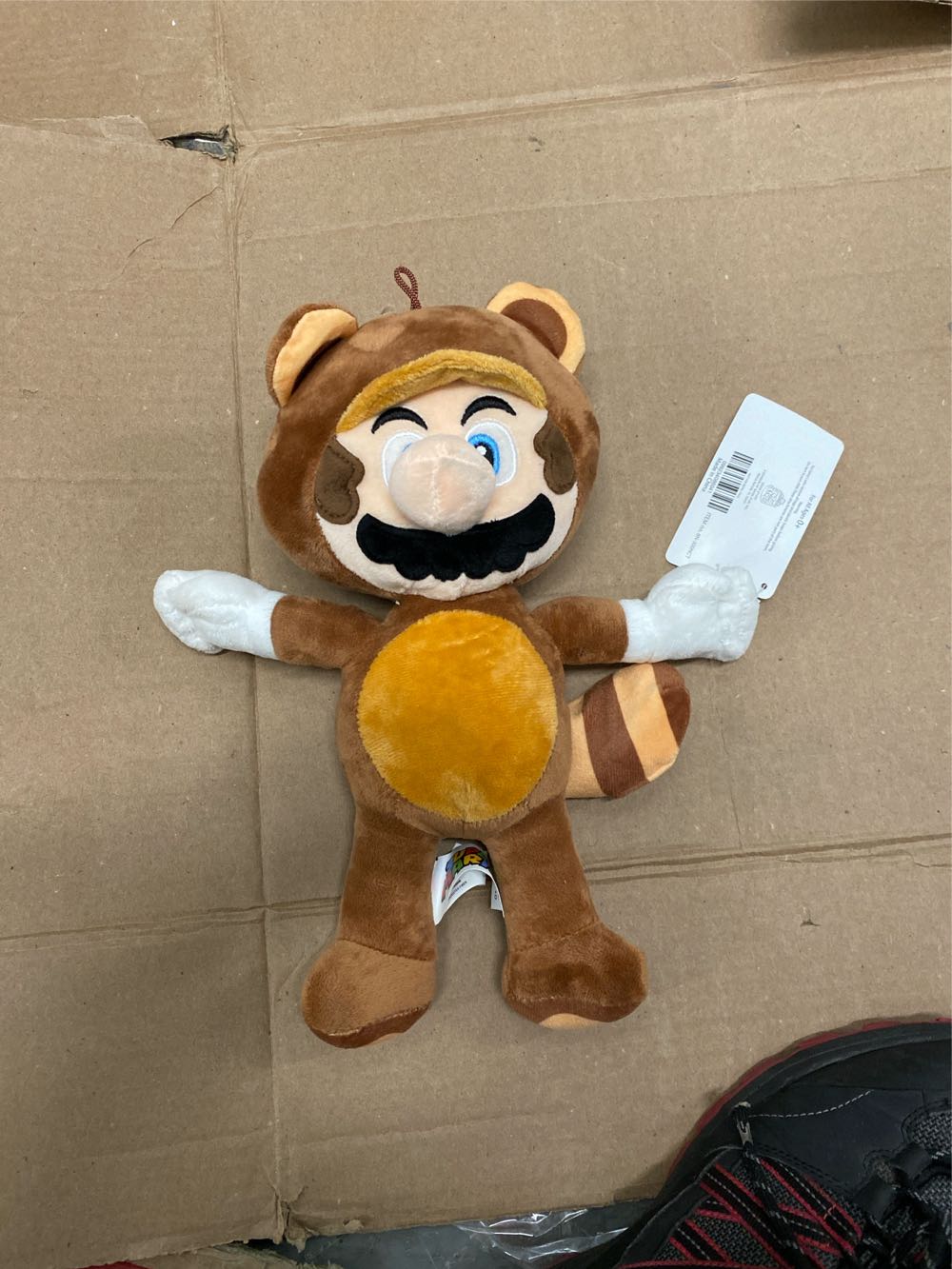 (No Tag) Nintendo Super Mario Tanuki Suits  action figure collectible [Barcode 099234086041] - Main Image 1