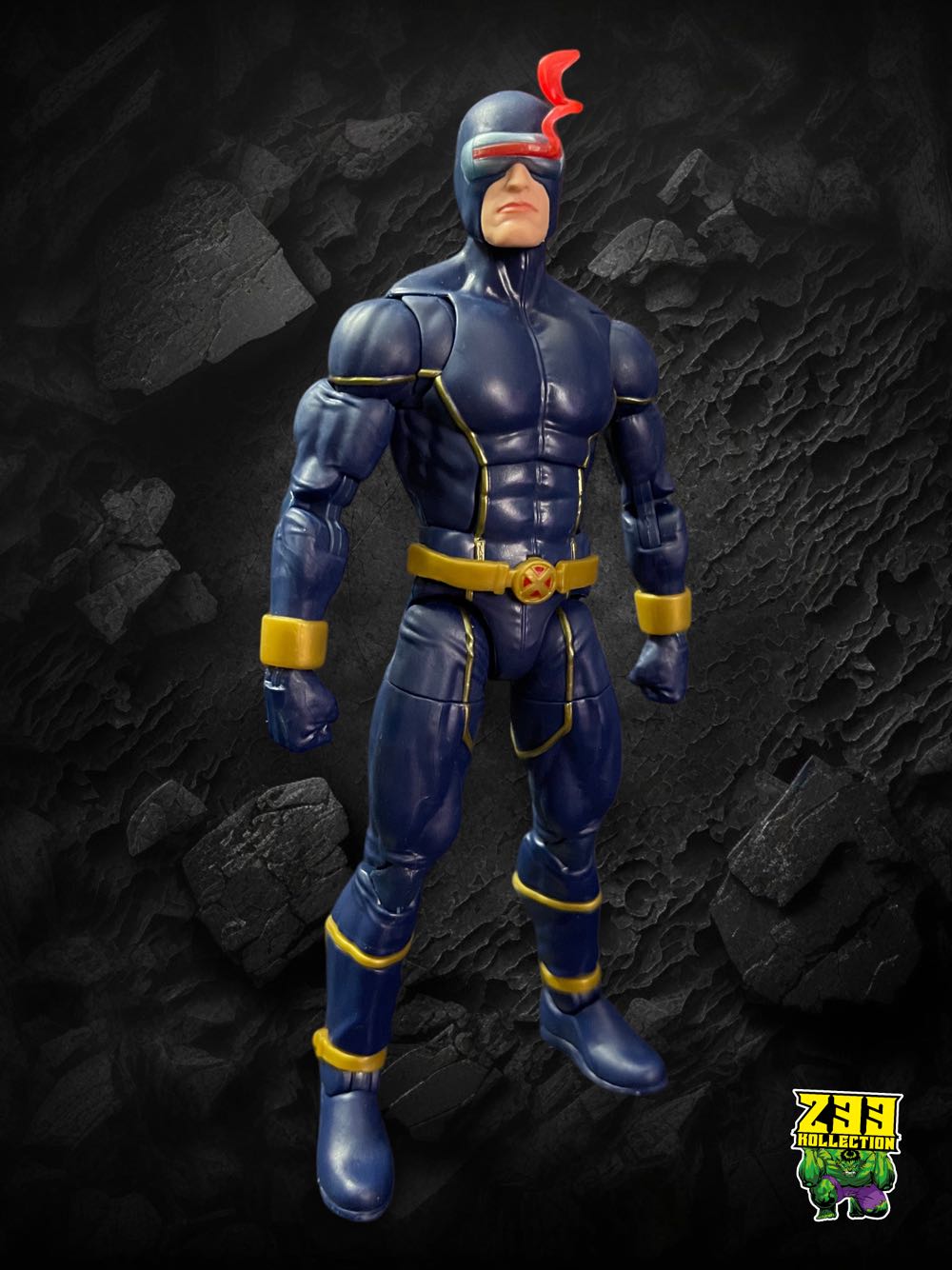 Marvel Legends (2011-????) (76x01) Cyclops - Hasbro (Marvel Legends Ch’od Series) action figure collectible - Main Image 2
