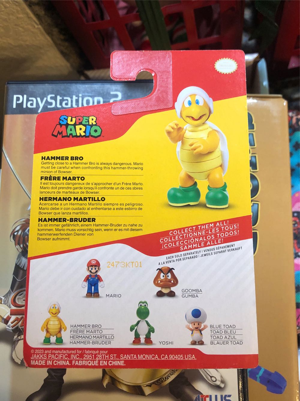 Hammer Bro - Jakks Pacific, Inc (Super Mario 2.5) action figure collectible [Barcode 192995421295] - Main Image 3