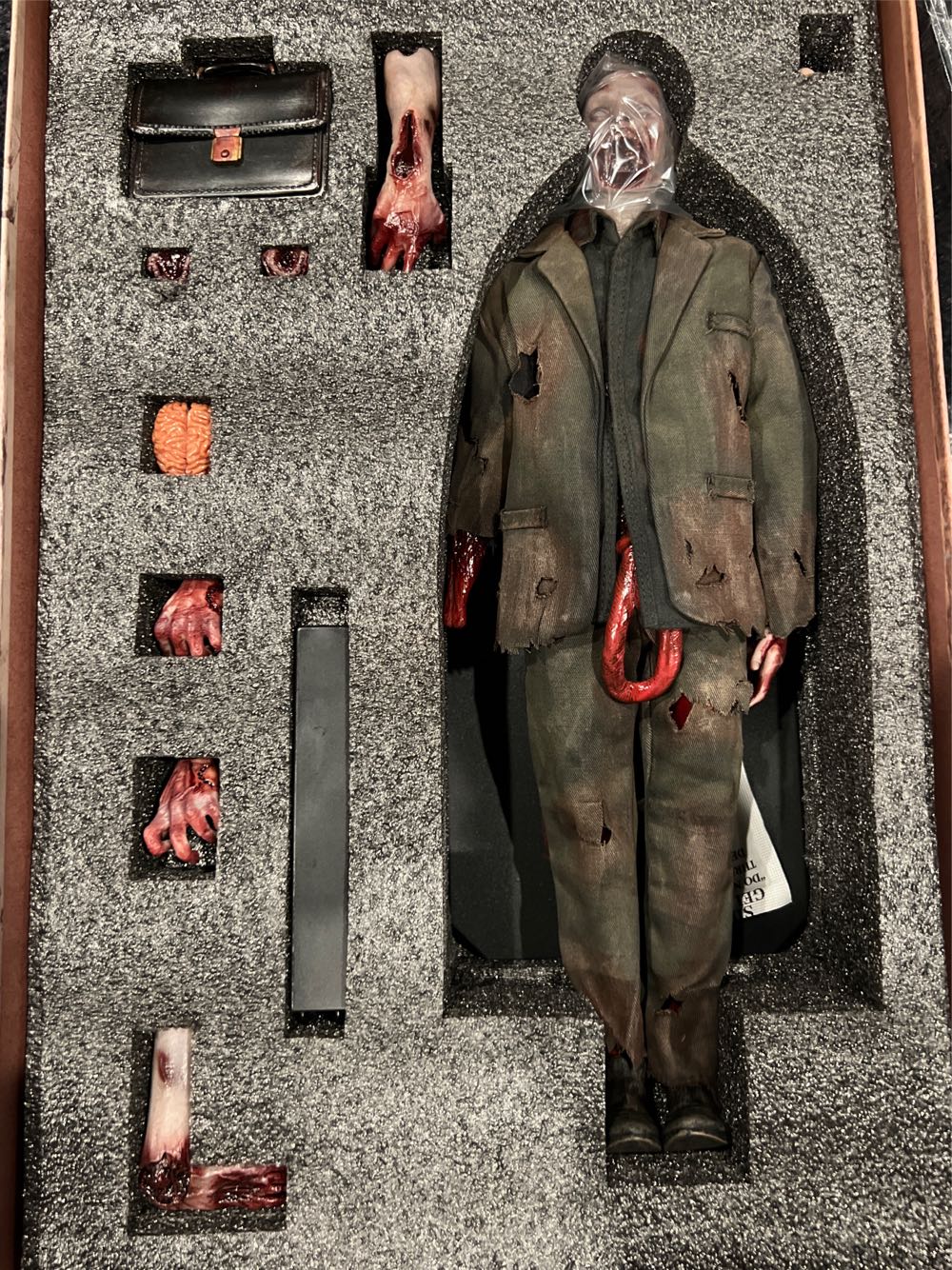 Johnson Class - Sideshow Collectibles action figure collectible - Main Image 2