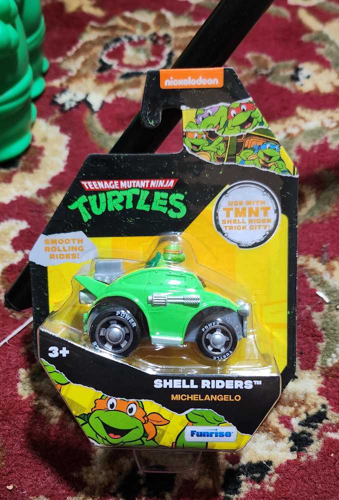 Teenage Mutant Ninja Turtles Shell Riders Set Of 4 Leonardo, Michelangelo, Raphael, Donatello  - Funrise action figure collectible [Barcode 021664710289] - Main Image 2