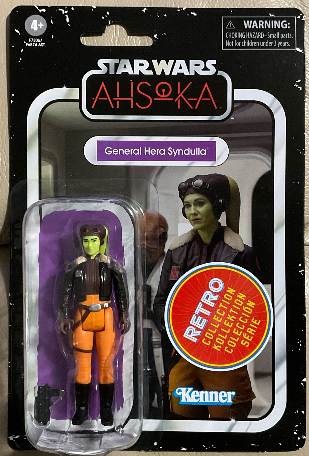 Jazwares World of Halo Infinite Series Wave 3 MASTER CHIEF 4”  With Commando Rifle & Grappleshot 3.75