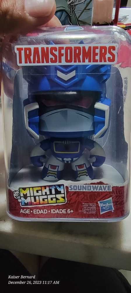 Transformers Mighty Muggs Soundwave Of  action figure collectible [Barcode 630509810390] - Main Image 3