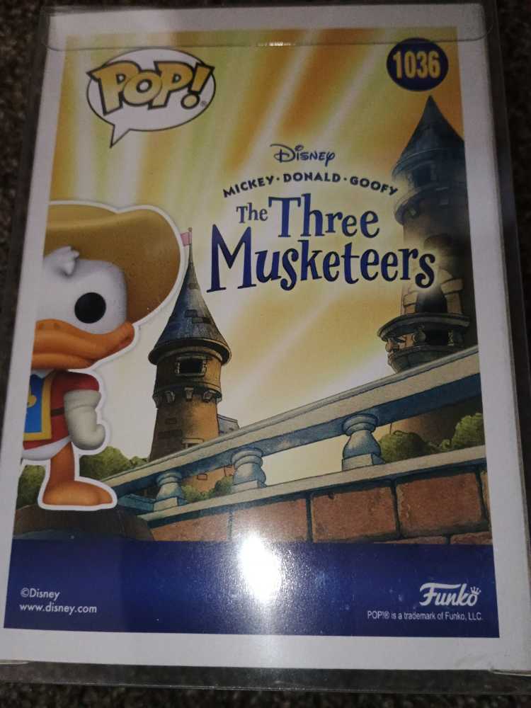 Disney The Three Musketeers: Donald Duck #1036 - Funko (Disney The Three Musketeers) action figure collectible [Barcode 889698552073] - Main Image 2