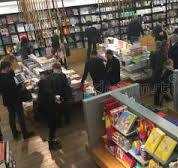 Lloyd Getting Haircut #1041