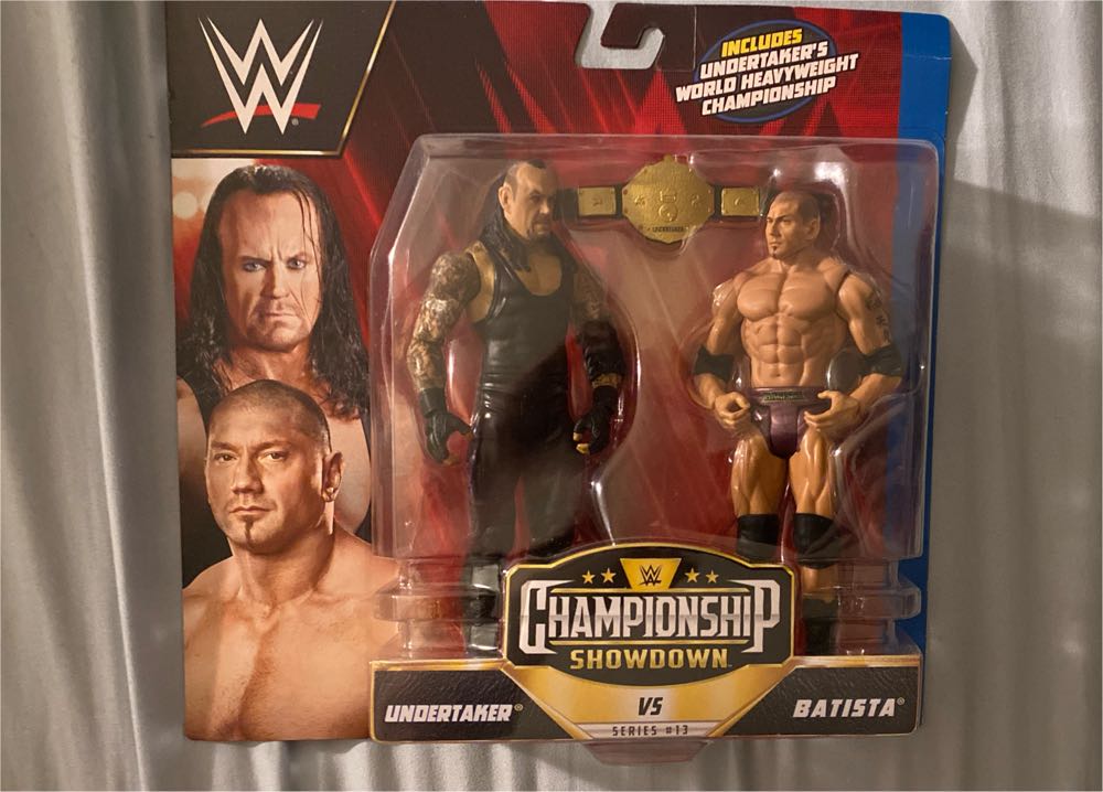 Undertaker vs Batista (C/S 13)  action figure collectible [Barcode 194735114771] - Main Image 2