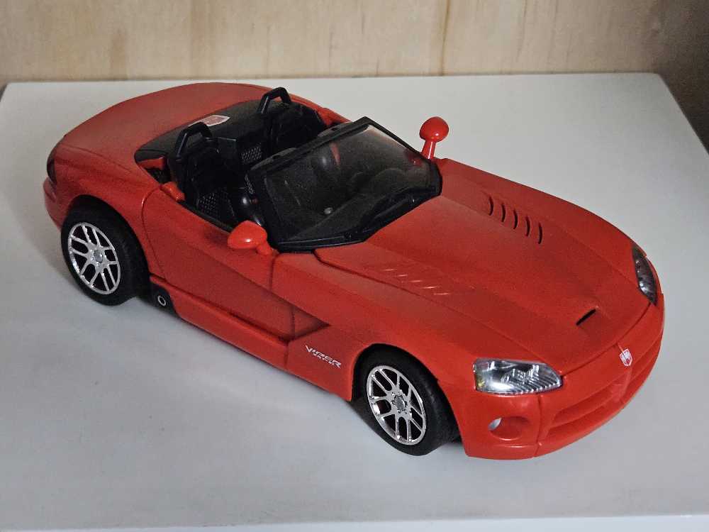 Alternators: Sideswipe - Hasbro (Transformers Alternators) action figure collectible - Main Image 2