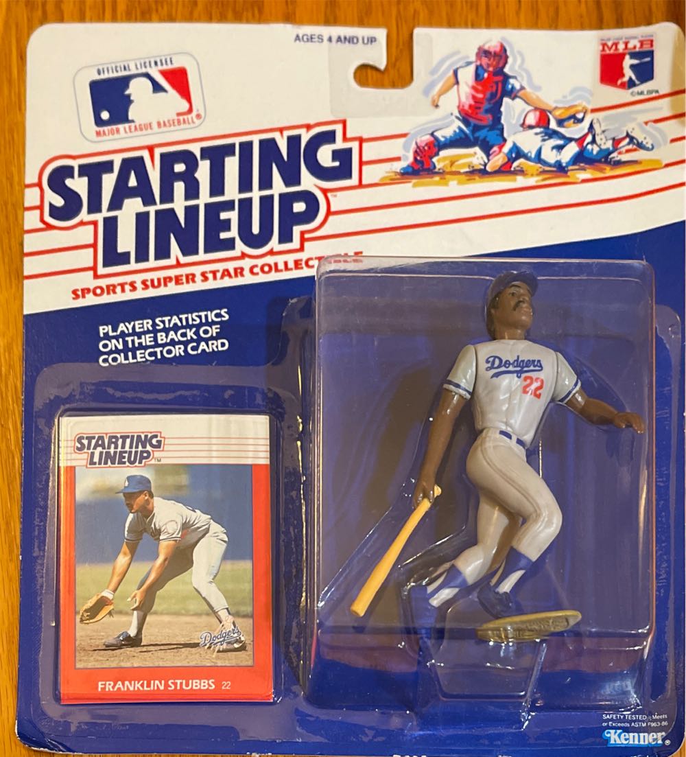 Pokemon Feature Battle Figure Includes 4.5-inch Snorlax