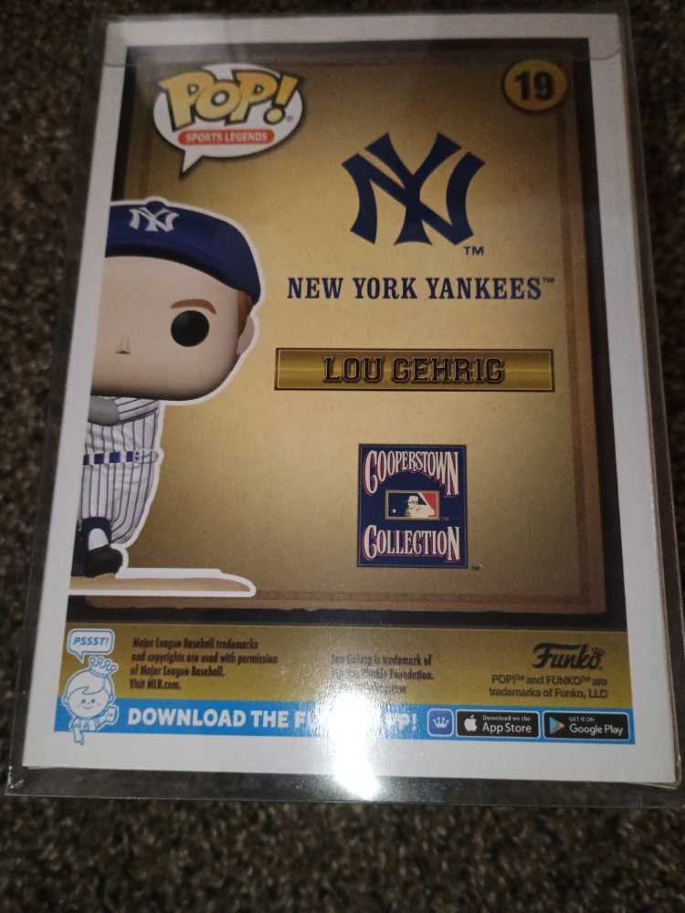 MLB: Lou Gehrig #19 - Funko (MLB Cooperstown Collection) action figure collectible [Barcode 889698722476] - Main Image 2
