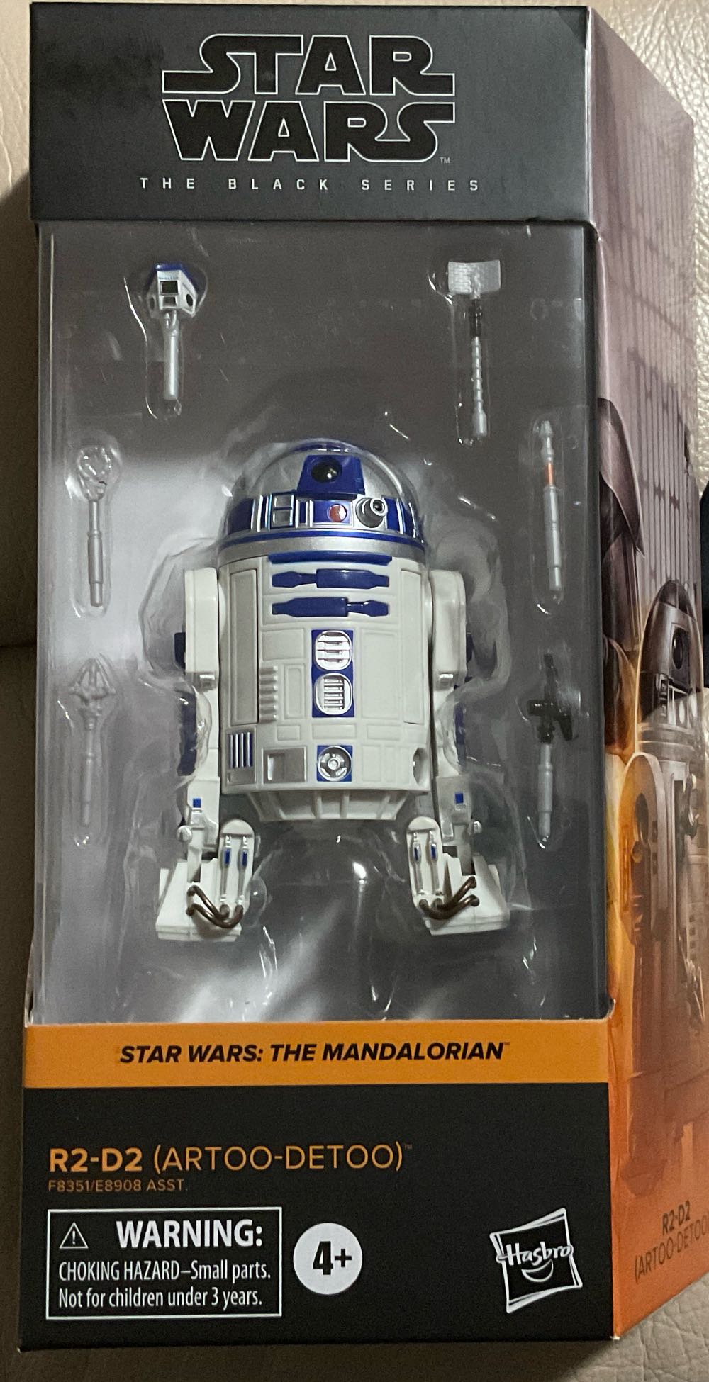 Black Series 6” - Mandalorian - R2D2 - Hasbro/ Disney (The Mandalorian) action figure collectible - Main Image 2