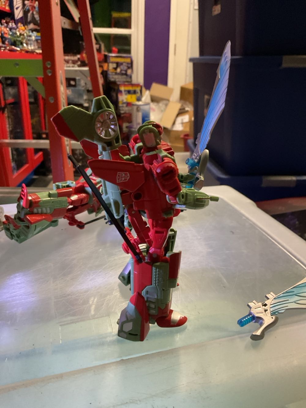 Transformers Combiner Wars Skyburst Torchbearers/Rust Renegades  (Combiner Wars) action figure collectible - Main Image 4