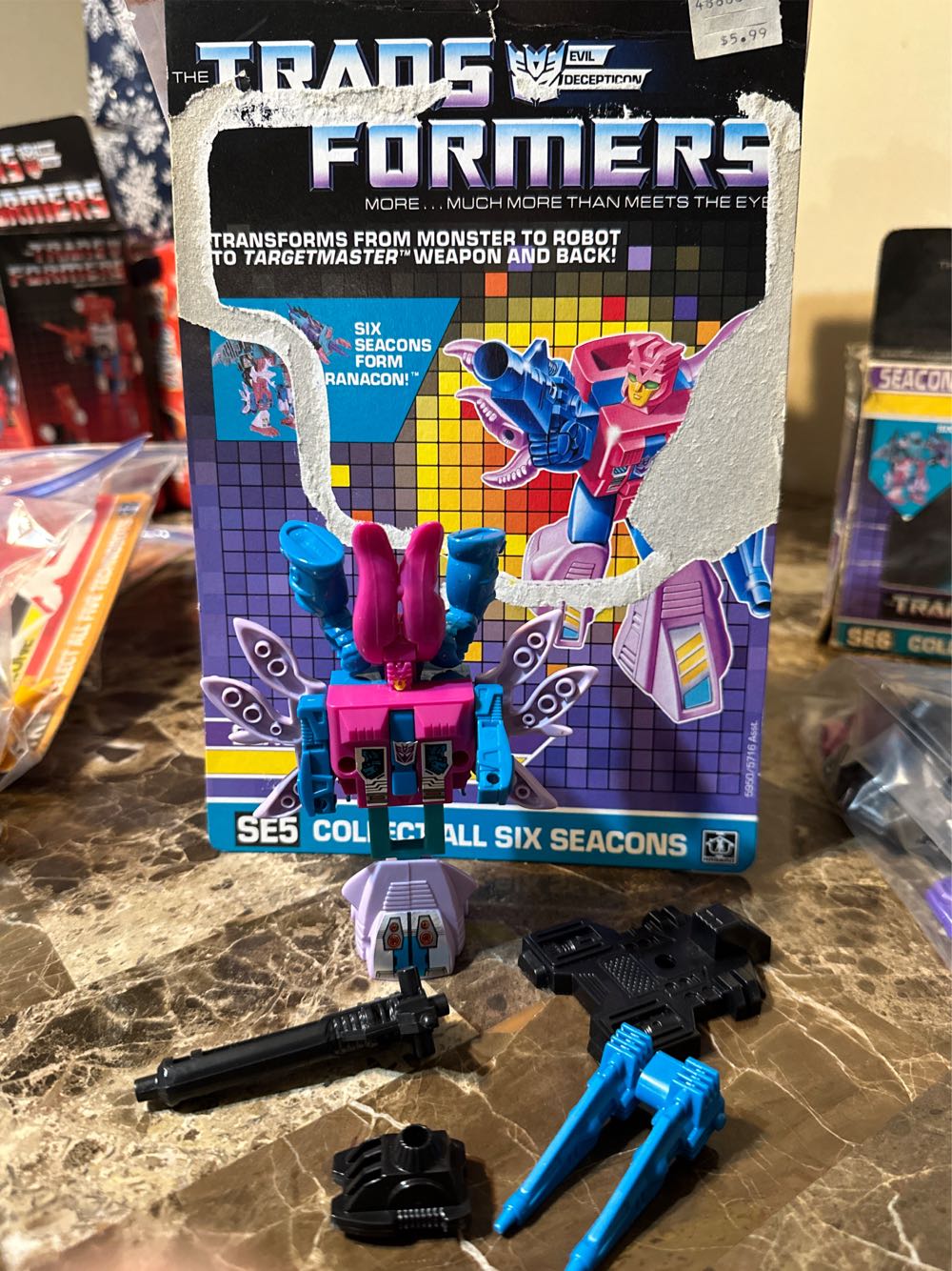 Seacons - Tentakil  action figure collectible [Barcode 038976059500] - Main Image 2