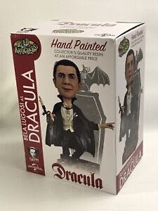 Heroes Of Goo Jit Zu Deep Goo Sea Squidor Hero Pack. Super Squishy Goo Filled Toy. With Suction Attack Feature. Stretch Him 3 Times His Size!